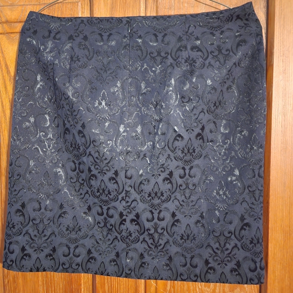 Black skirt, sz 14